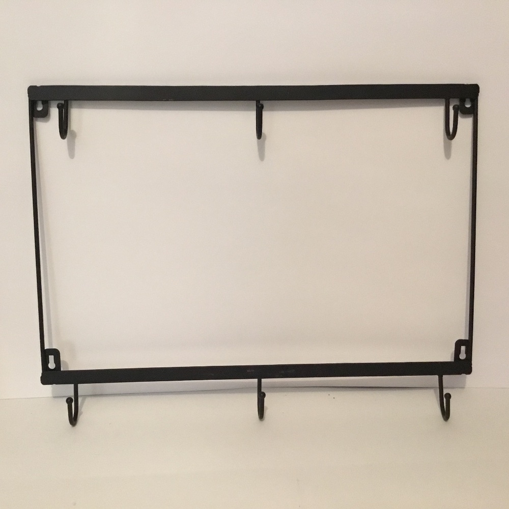 Mug Holder, Hangs 6 Mugs
